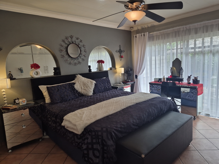 3 Bedroom Property for Sale in Flimieda North West